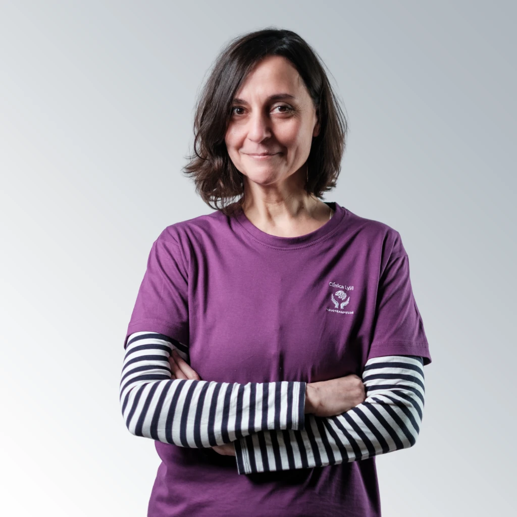 nuria carpio yoga clinica lyvi